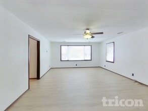 2414 Garden St in Joliet, IL - Building Photo - Building Photo