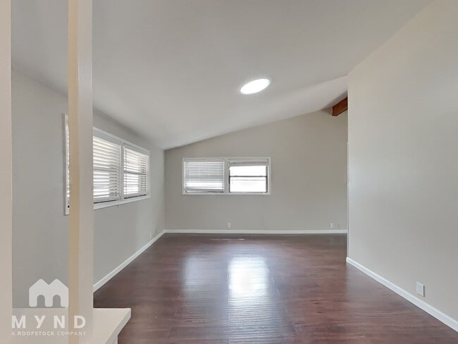 925 Warren Way in Richardson, TX - Building Photo - Building Photo