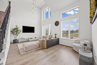 904 Azul Lagoon Dr in Leander, TX - Building Photo - Building Photo