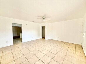 1302 E New Orleans Ave in Tampa, FL - Building Photo - Building Photo