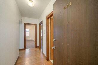 Redside - The Mulholland in Seattle, WA - Building Photo - Interior Photo