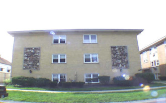 4740 N Sayre Ave Apartments