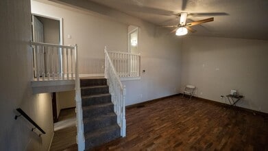 92 Brenton Dr in Newark, OH - Foto de edificio - Building Photo