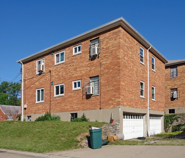 202 Bartlett Ave in Erlanger, KY - Foto de edificio - Building Photo