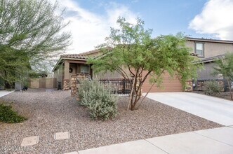 10301 W Granderson St in Marana, AZ - Building Photo - Building Photo