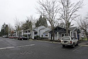 Spencer House Apartments in Beaverton, OR - Building Photo
