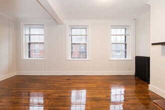 83 Myrtle St in Boston, MA - Building Photo - Building Photo