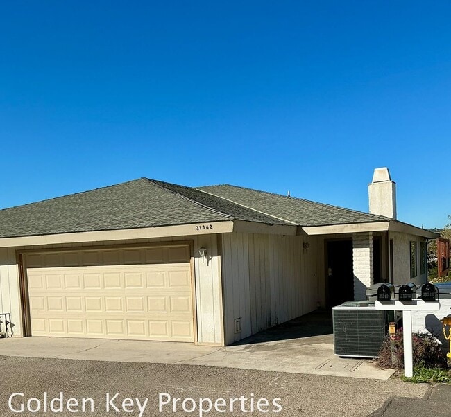 property at 31342 Club Vista Ln