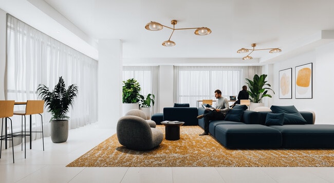 Savana sur le Parc in Montréal, QC - Building Photo - Building Photo