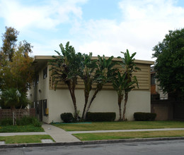 3791-3801 Howard Ave in Los Alamitos, CA - Building Photo - Building Photo