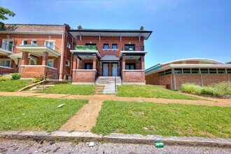 4145 Humphrey St in St. Louis, MO - Building Photo - Building Photo