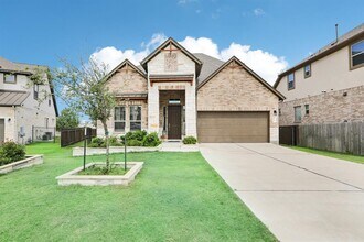 802 Clearwell St in Cedar Park, TX - Building Photo - Building Photo
