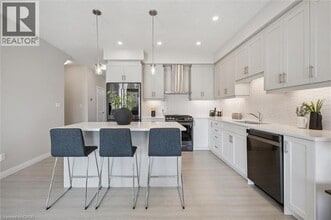 212 Green Gate Blvd in Cambridge, ON - Building Photo - Building Photo