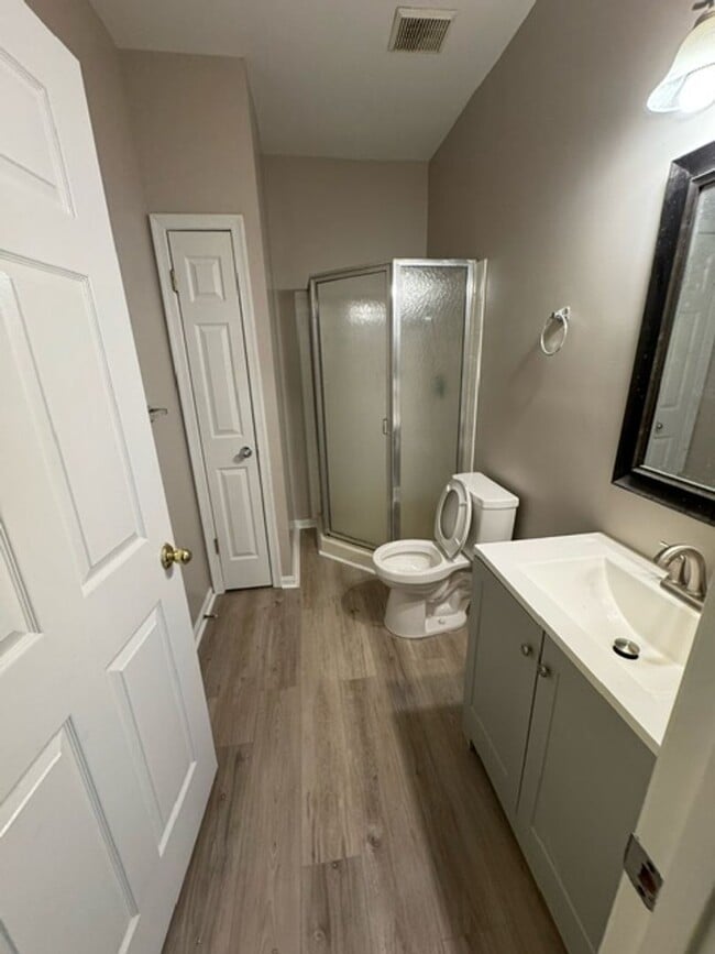 7111 Sandown Cir in Windsor Mill, MD - Building Photo - Building Photo