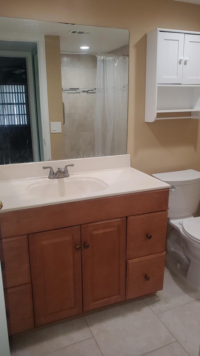 116 Burgundy B in Delray Beach, FL - Building Photo - Building Photo