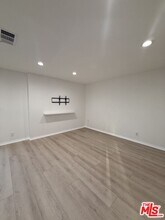 10745 Saticoy St in Los Angeles, CA - Building Photo - Building Photo