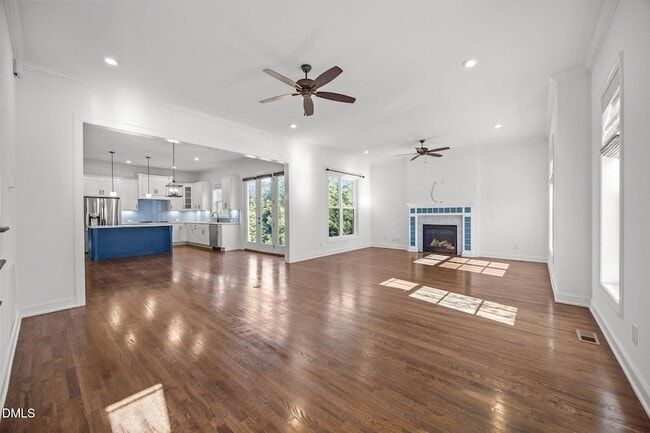 1420 Briar Chapel Pkwy in Chapel Hill, NC - Foto de edificio - Building Photo