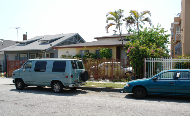 971 Fedora St in Los Angeles, CA - Building Photo - Building Photo