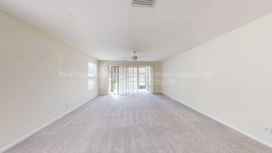 8498 Climbing Ivy Trail S in Jacksonville, FL - Building Photo - Building Photo