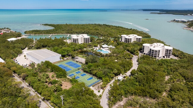 7101 Gulf of Mexico Blvd in Marathon, FL - Building Photo - Building Photo