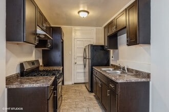 1725 W 91st St in Chicago, IL - Building Photo - Building Photo