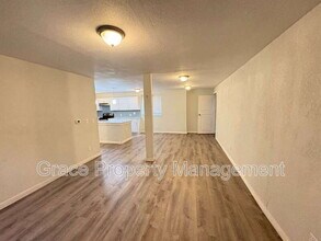 9011 E 12th Ave in Aurora, CO - Building Photo - Building Photo