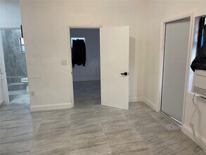 7840 NW 5th Ave-Unit -3 in Miami, FL - Building Photo - Building Photo