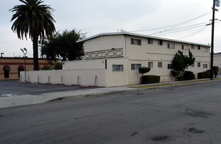 14428 Hawthorne Blvd Apartments