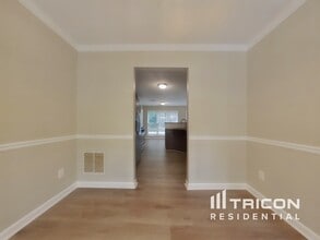 1471 Pine Springs Dr NW in Kennesaw, GA - Building Photo - Building Photo