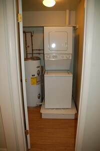 2028 Mount Royal Ter photo'