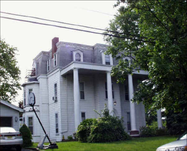 1416 Esterbrook Ave in Rahway, NJ - Building Photo