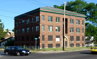 2520 S Salina St in Syracuse, NY - Building Photo