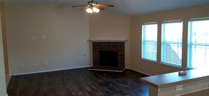 3005 Mill Creek Way, Unit 440-13 in Forney, TX - Building Photo - Building Photo