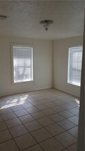 801 E M.L.K. Jr Blvd in Taylor, TX - Building Photo - Building Photo