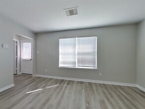 2906 Trawler Pl in Texas City, TX - Building Photo - Building Photo