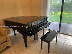 7473 NW 113th Ave in Parkland, FL - Foto de edificio - Building Photo