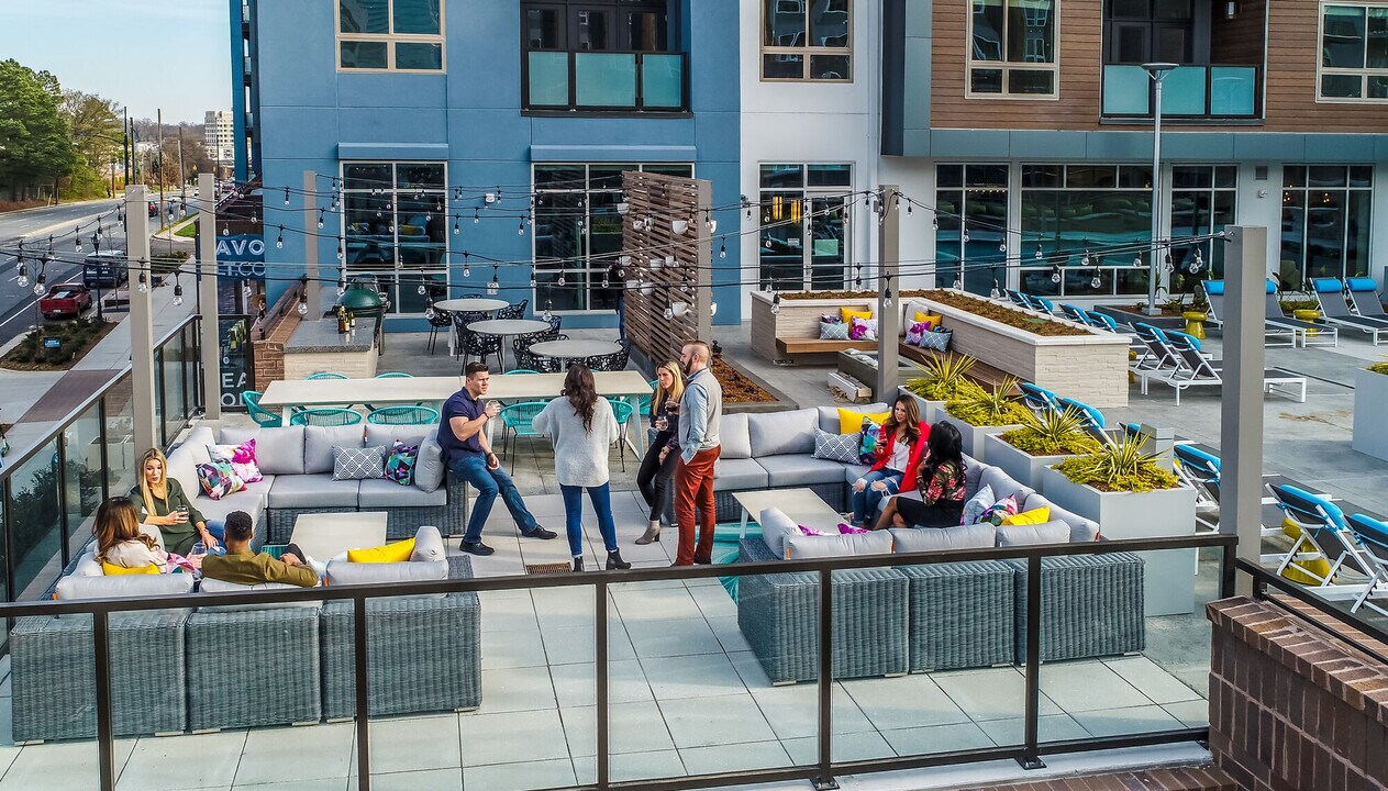 Savoy NC in Charlotte, NC - Building Photo