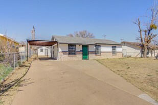 2203 E 29th St in Lubbock, TX - Building Photo