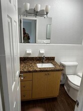 2201 Miami Rd in Fort Lauderdale, FL - Building Photo - Building Photo