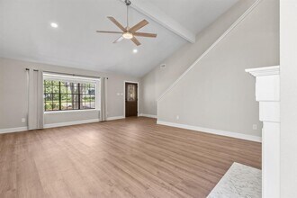 13131 New Boston Bend in Austin, TX - Building Photo - Building Photo