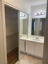 4877 S Torrey Pines Dr in Las Vegas, NV - Building Photo - Building Photo