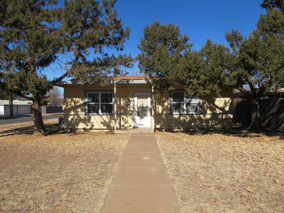 3722 32nd St in Lubbock, TX - Building Photo