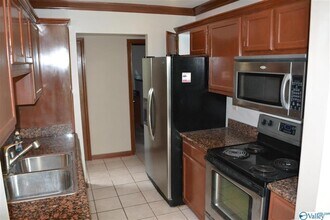1023 Stones Throw Dr NW in Huntsville, AL - Building Photo - Building Photo