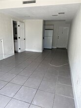7824 NW 5th Ct in Miami, FL - Building Photo - Building Photo