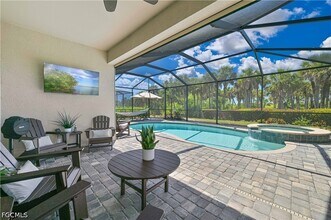 15550 Pascolo Ln in Ft. Myers, FL - Building Photo - Building Photo