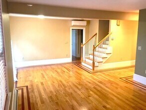 59 Court St in North Andover, MA - Building Photo - Building Photo