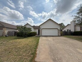 16401 Knottingham Dr in Pflugerville, TX - Building Photo