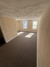 62 Main St in Dexter, ME - Building Photo - Building Photo