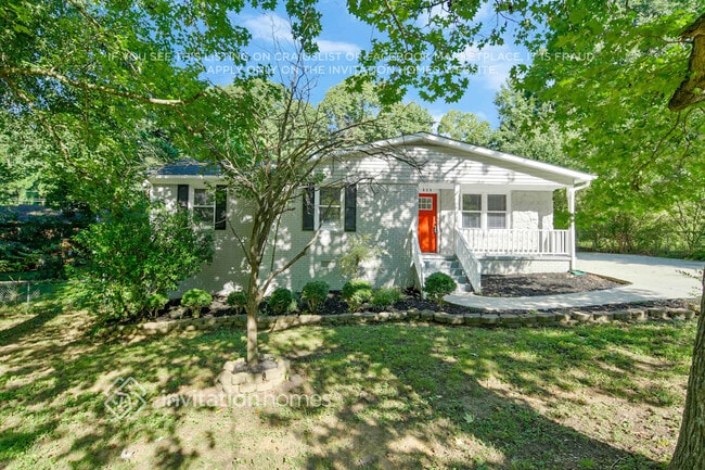 property at 1424 Sherwood Dr