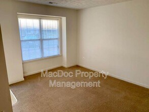 10506 Boxmeer Ct in Fredericksburg, VA - Building Photo - Building Photo